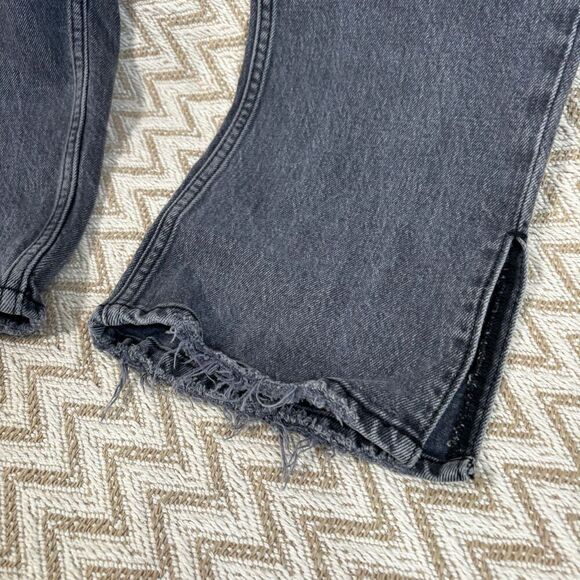 Abercrombie & Fitch The 90’s Straight Ultra High Rise Jeans - Picture 3 of 6